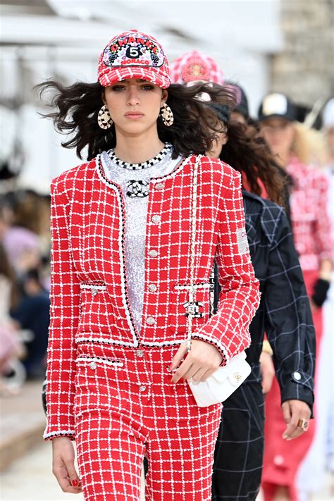 chanel 2022/23 cruise show|Cruise 2022/23 Show .